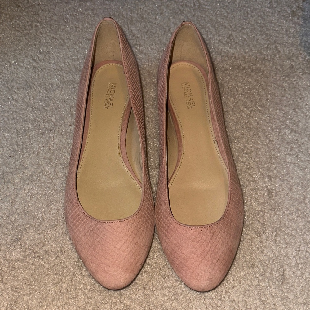 Michael Kors Textured Pink Loafers